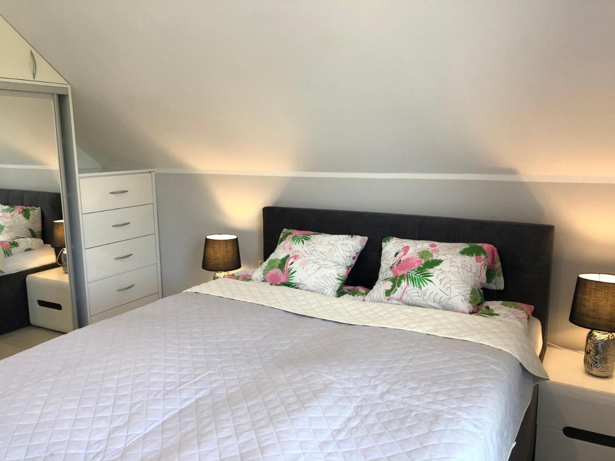 Domki Apartamentowe Na Wrzosach Jastrzebia Gora Luaran gambar